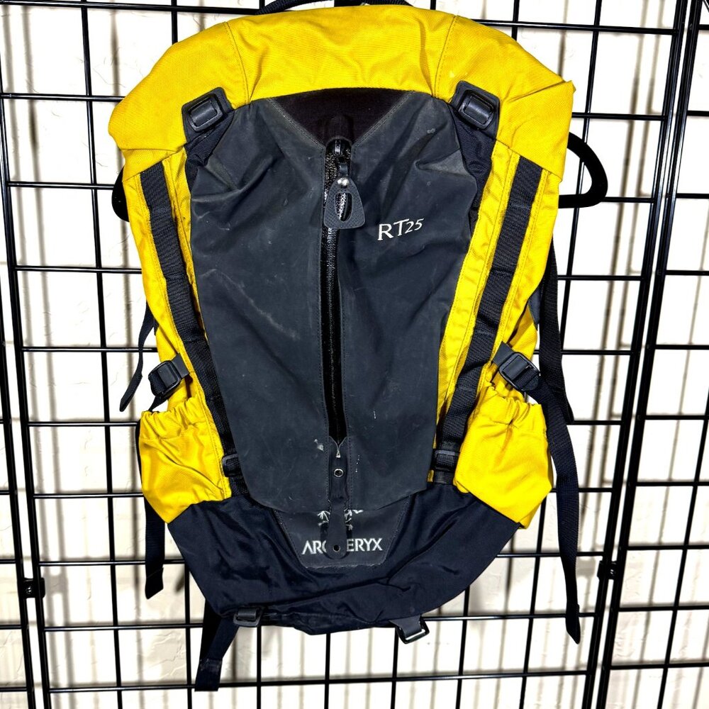 Vintage Arc'Teryx RT25 Backpack